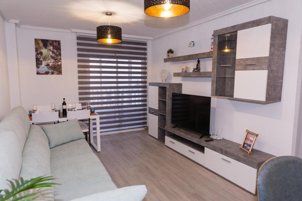 Vistas Al Mar Apartment อาเรนาเลส เดล ซอล ภายนอก รูปภาพ